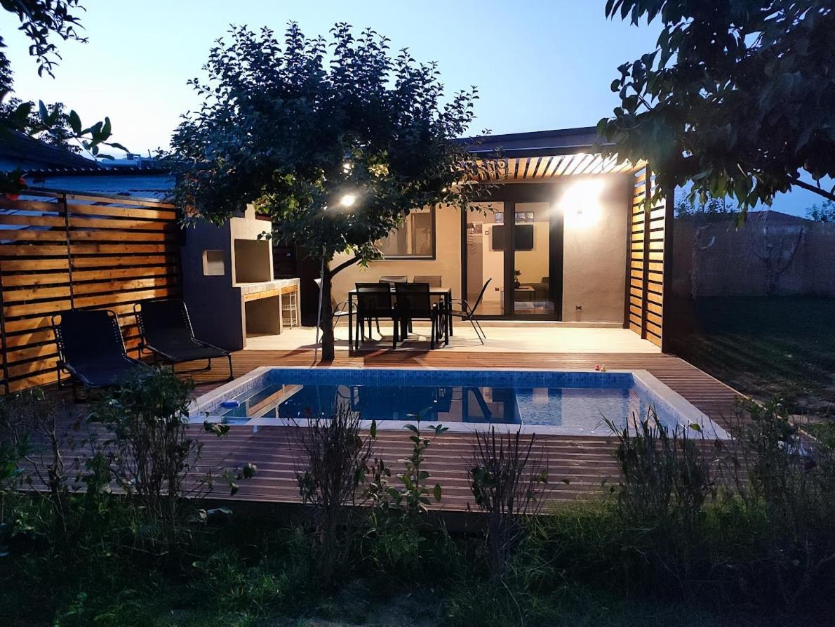 Mosquito Luxury Studio Keramoti  Luaran gambar