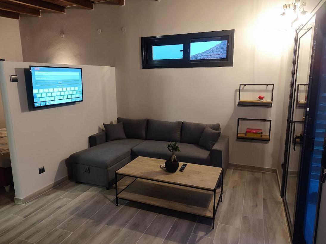 Mosquito Luxury Studio Keramoti  Luaran gambar