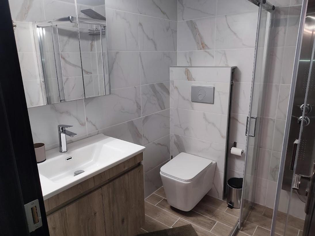 Mosquito Luxury Studio Keramoti  Luaran gambar