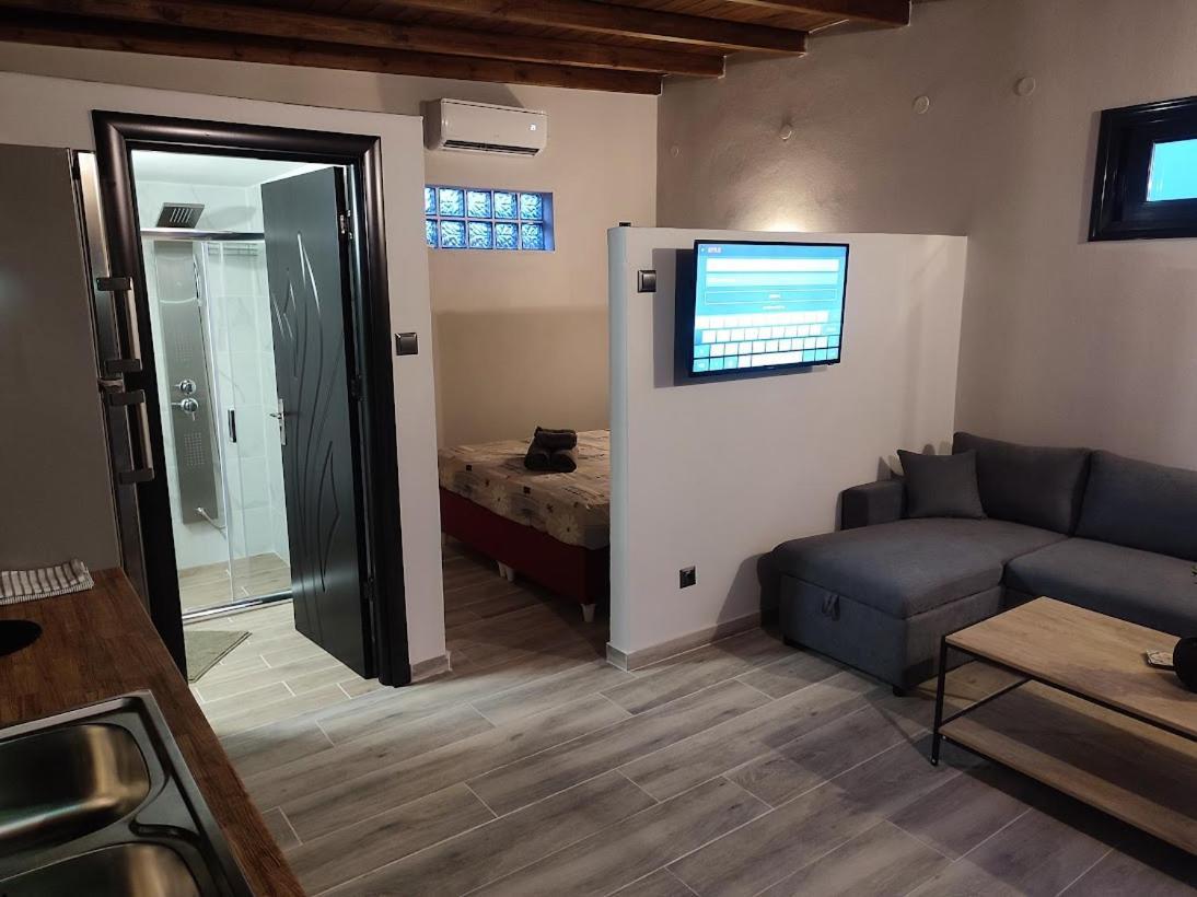 Mosquito Luxury Studio Keramoti  Luaran gambar