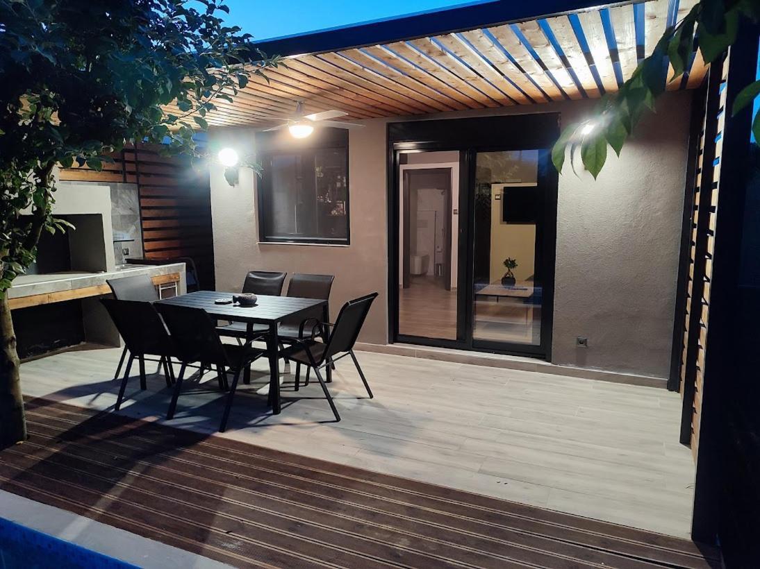 Mosquito Luxury Studio Keramoti  Luaran gambar